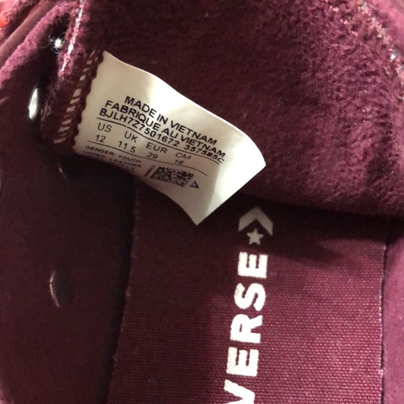 Coverse all star sneaker size 12 toddler purple color - Picture 5 of 6